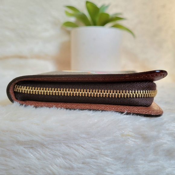💕LIMITED Edition LOUIS VUITTON Panda Porte-monnaie Zip Wallet Monogram - Picture 15 of 16